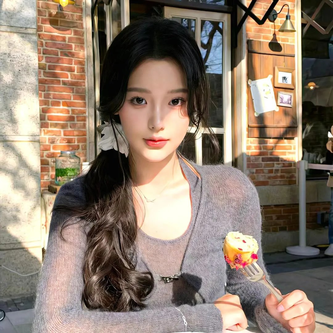 想哭的我戴上了猫的面具